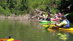 On réembarque après un long portage