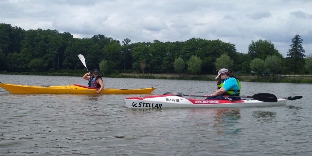 Kayak de mer et surf-ski